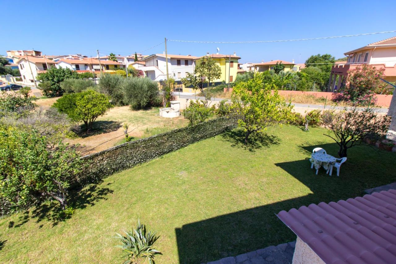 Appartamenti In Villa Con Ampio Giardino Esterno โปซาดา ภายนอก รูปภาพ