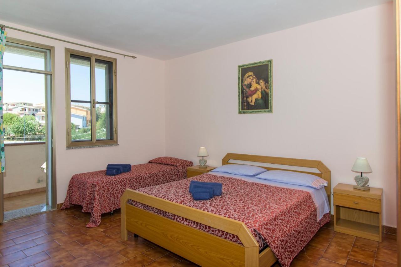 Appartamenti In Villa Con Ampio Giardino Esterno โปซาดา ภายนอก รูปภาพ